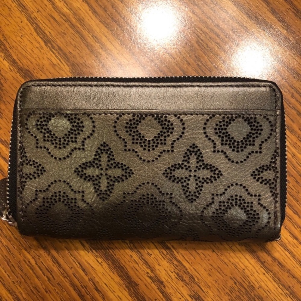 BRIGHTON double zip-around tech wallet. - Picture 4 of 6